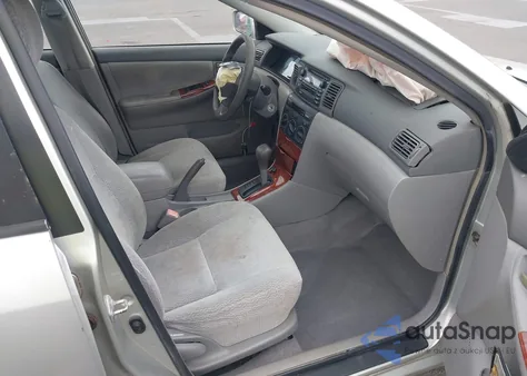 2004 Toyota Corolla Le из США, поврежденный, VIN JTDBR38E042038063